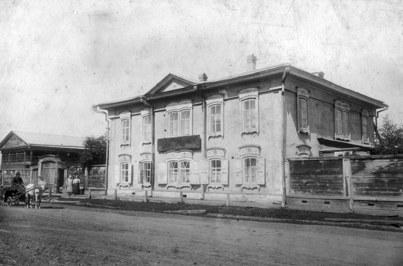 Фотография школы.